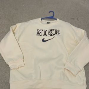 vintage nike sweatshirt light yellow/off white with red and navy stitching